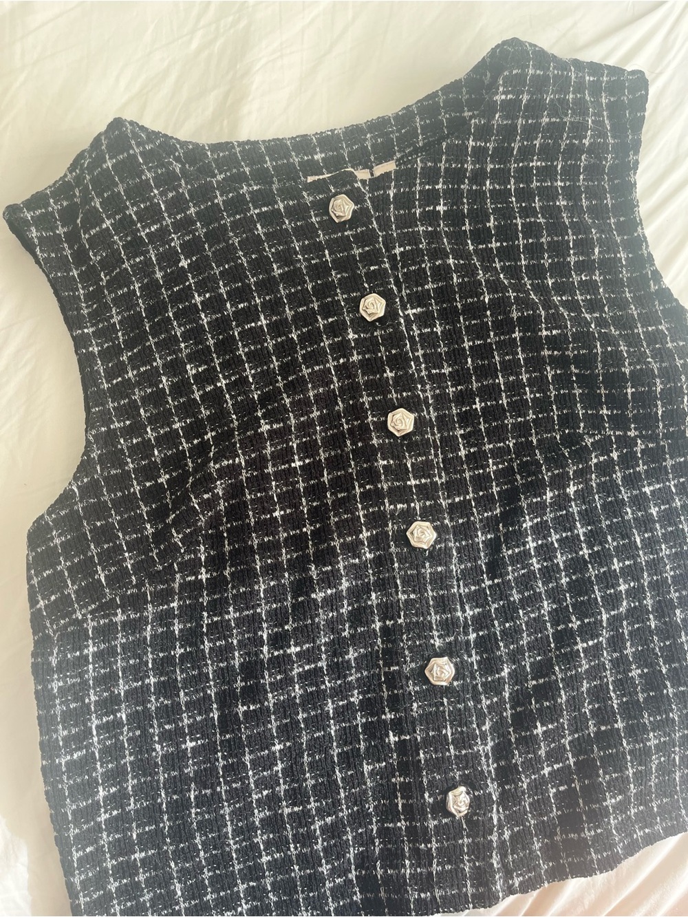 Set of Black Tweed Wide-Leg Pants and short buttoned top - Picture 3 of 6